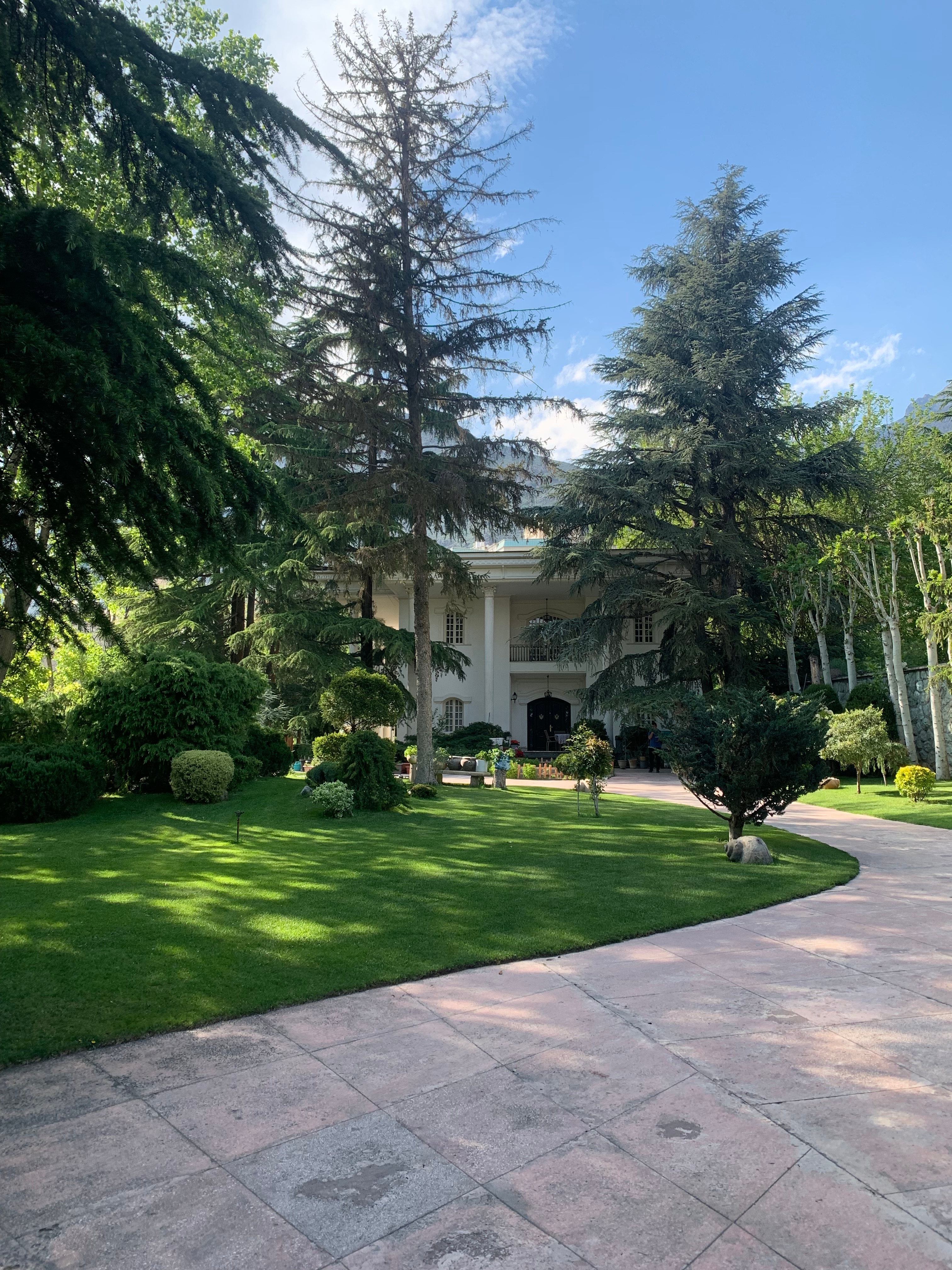 نیروگاه خورشیدی نیاوران